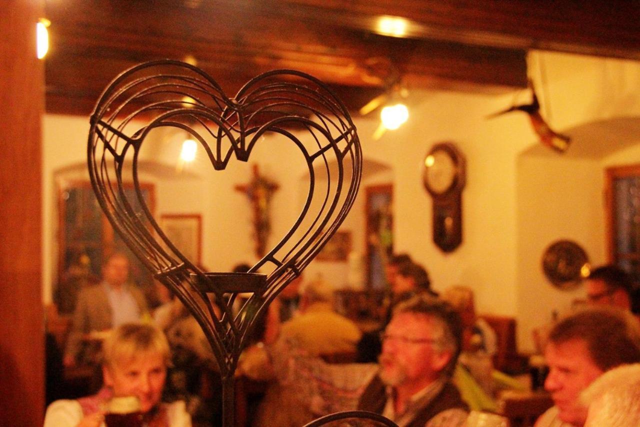 Hotel Brauerei-Gasthof Eck Böbrach Esterno foto